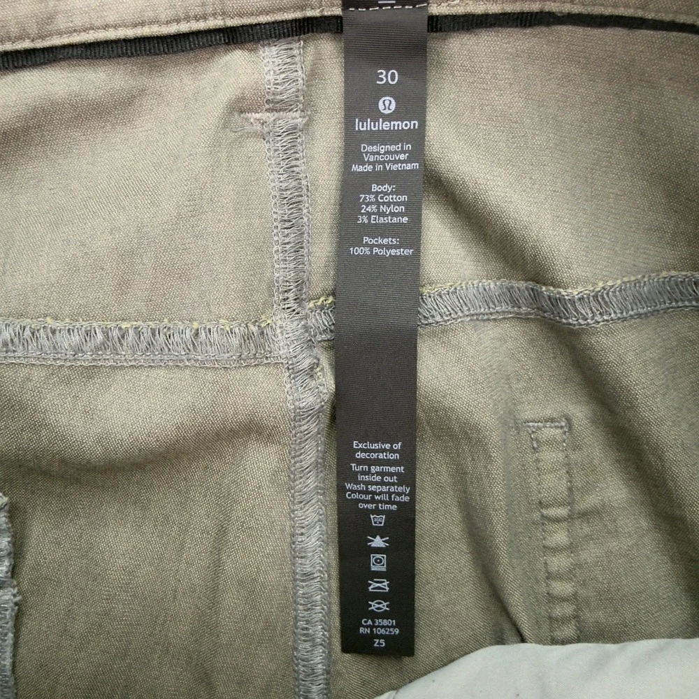 Lululemon ABC Slim Fit Pant Mens 30 Khaki Tan Cotton Blend 5 Pocket Trousers